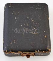 DN "Schiller" Br érem szalagon, dísztokban (29mm) T:2
ND "Schiller" Br medal wi...