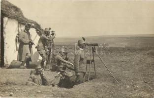 1915 Távcsöves megfigyelés a lövészárokban / WWI K.u.K. military observer with binoculars + K.u.K. Reitende Artillerie Division Nr. 4. Kavaleriemunitionskolonne No. 2.