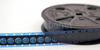 cca 1930 Amatőr filmfelvételeket tartalmazó filmtekercs, 16 mm-es Kodak filmtekercsen