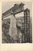 Csíkszereda-Gyimesbükk, Miercurea Ciuc-Ghimes-Faget; Karakó vasúti híd (19. századi vasúti hídépítés csúcsteljesítménye, 1916-ban románok felrobbantották / railway bridge, blown up by the Romanians in 1916