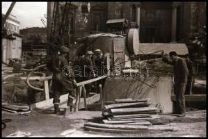 cca 1953 Budapest, a ,,földalatti villamos" (mai értelemben metró) építkezéséről készült riport...