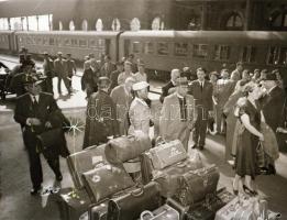 cca 1955 Budapesti várostörténeti felvételek, Kotnyek Antal (1921-1990) budapesti fotóriporter hagya...