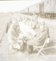 1942-1943 Katonai felvételek, Thöresz Dezső (1902-1963) békéscsabai gyógyszerész és fotóművész szolg...