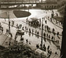 1966 Budapest, X. kerület, kőbányai városképek, épületfotók, életképek, 21 db vintage negatív Kevehá...