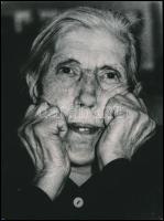 cca 1977 Kazincbarcika, Menesdorfer Lajos (1941-2005) budapesti fotóművész hagyatékából, 13 db vintage fénykép, többsége feliratozott, 18x24 cm