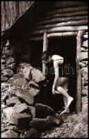 cca 1973 Aktfelvételek, 36 db vintage negatív, 24x36 mm