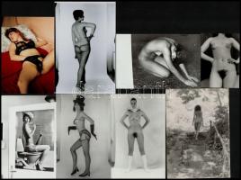 cca 1971 és 1987 között készült, szolidan erotikus felvételek, 12 db vintage fotó és/vagy mai nagyít...