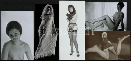 Jöttem, láttam, lőttem - cca 1970 és 1985 között készült, 13 db szolidan erotikus felvétel, vintage ...