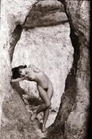 Csinosak és huncutok - cca 1970 és 1989 között készült, szolidan erotikus felvételek, 11 db vintage ...