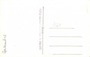 1943 Budapest, nők hadi élelmet porcióznak a második világháborúban / WWII Hungarian military, women...