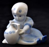 Zsolnay kékmázas porcelán kislány korsóval, kézzel festett, jelzett, hibátlan, m: 7 cm