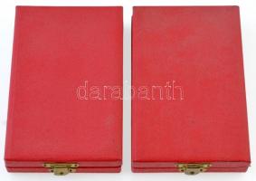 DN "Külkereskedelmi Minisztérium Törzsgárda XXV és XXX" zománcozott és aranyozott jelvénye...