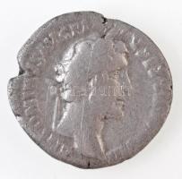 Római Birodalom / Róma / Antoninus Pius 140-143. Denár Ag (2,88g) T:3 Roman Empire / Rome / Antoninus Pius 140-143. Denarius Ag ANTONINVS AVG PIVS P P TR P COS III / ANNO-NA AVG (2,88g) C:F RIC III 62.