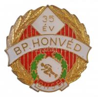 ~1970-1980. "BP. Honvéd - 35 év" zománcozott fém jelvény (24mm) T:1-