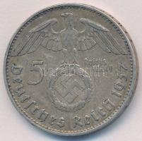 Német Harmadik Birodalom 1937J 5M Ag "Hindenburg" T:2 patina
German Third Reich 1937J 5 M...
