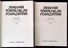 Bán Péter(szerk.): Magyar történelmi fogalomtár I-II. kötet. Bp., 1989, Gondolat. Kiadói egészvászon...