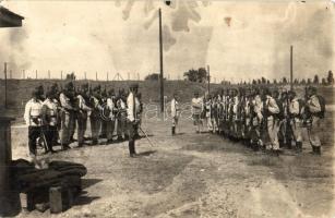 1931 Budapest XXI. Csepel, Magyar katonák őrségváltása / Hungarian soldiers guard mount, photo