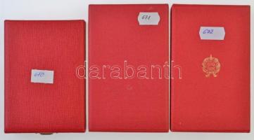 1957. "Bányászati Szolgálati Érdemérem" arany, ezüst és bronz fokozata mellszalagon, mindh...