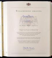 Magyar Történelmi Archívum sorozat, 9 db. Kiadói aranyozott műbőr-mappában, kiadói tokban, a mappákb...