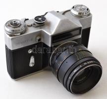 Zenit-E fényképezőgép, Helios-44 2/58 objektívvel, eredeti bőr tokjában, működőképes állapotban. /Vi...