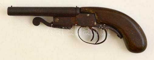 Régi pisztoly régi, öntöttvas csövű replikája. 26 cm