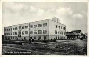 Rimaszombat, Rimavská Sobota; Státne skola / Állami iskola épülete / state school building (EK)