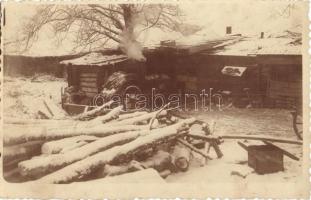 1917 Jassionov (Galícia), század konyha üzemben, télen / WWI K.u.K. military field kitchen in service, winter. photo (fl)