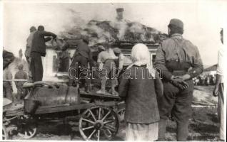 II. Világháborús katonai lap Kárpátaljáról, égő ház tűzoltása / WWII military postcard from Zakarpattia Oblast, burning house, firefighting, photo