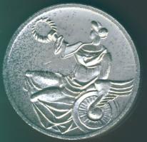 17db kitűző + 3db plakett a szocialista időkből