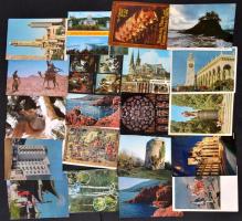 Egy cipősdoboznyi MODERN külföldi városképes lap / A box of modern European town-view postcards