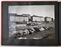 1953 Komló építése eredeti fotókon. Vas Zoltánnak, Komló kormánybiztosának készített mappa az iparosodó városról. 20 db 24x18 cm-es fotót tartalmazó album.