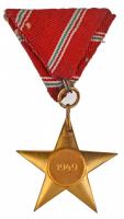 1949. "A Magyar Népköztársasági Érdemérem arany fokozata" zománcozott aranyozott bronz kit...