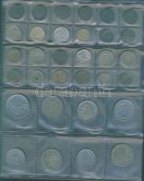 Jó világgyűjtemény 295 db régi és új, főleg tengerentúl, éremtartóban