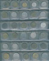 Jó világgyűjtemény 295 db régi és új, főleg tengerentúl, éremtartóban