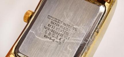 Citizen quartz karóra naptár funkcióval. Szögletes tokkal, működő, szép állapotban, fém szíjjal