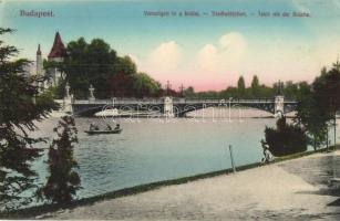Budapest XIV. Városligeti tó a híddal, csónakázók (EK)
