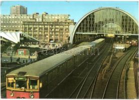 36 db MODERN külföldi város közlekedési eszközökkel / 36 moder European towns with public transport