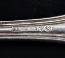 cca 1900 J. L. Herrmann 36 db-os ezüstözött alpakka étkészlet (kések, kanalak, villák), jelzettek, j...