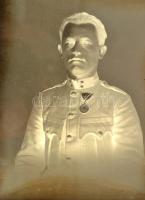cca 1925 és 1940 között készült katonai felvételek (családi körben is) az egri Fotó-GRÁF műterem hag...