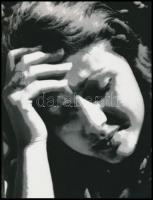 cca 1973 Isohelia eljárással készült portré, vintage fotó, 17x13 cm