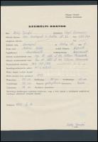 1972 Manöken és fotómodell nyilvántartásból 3 db vintage fénykép és adatlap, 14,5x10 cm és 18x24 cm ...