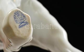 Herendi foxi, fehér mázas, jelzett, hibátlan, m:19,5 cm, h:31 cm