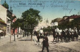 1916 Debrecen, Piac utca áthaladó lovas katonákkal
