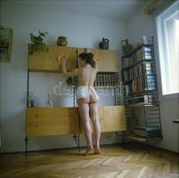 cca 1985 Itt repül a kismadár, szolidan erotikus felvételek, 7 db vintage fotó és/vagy mai nagyítás ...