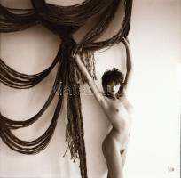 cca 1985 Itt repül a kismadár, szolidan erotikus felvételek, 7 db vintage fotó és/vagy mai nagyítás ...