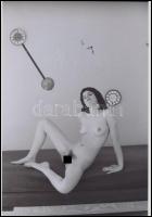 cca 1985 Itt repül a kismadár, szolidan erotikus felvételek, 7 db vintage fotó és/vagy mai nagyítás ...