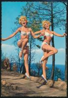 Kessler nővérek (Alice és Ellen Kessler), 1 db képeslap + 1 db MTI sajtófotó, fotó: 27×18 cm