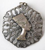 Vegyes bizsu tétel, benne borostyán is