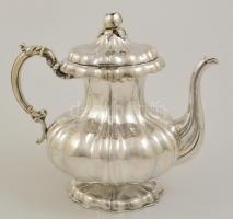 Ezüst (Ag.) teakiöntő, kalapált, bordásan öblös test rózsamintás díszítéssel, elefántcsont gyűrűvel, nettó:1098 g, m:24,5 cm / Silver teapot, net.: 1098 g h: 24,5 cm