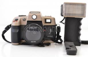 Nokina NK4040 filmes automata fényképezőgép, vakuval, táskával, jó állapotban.